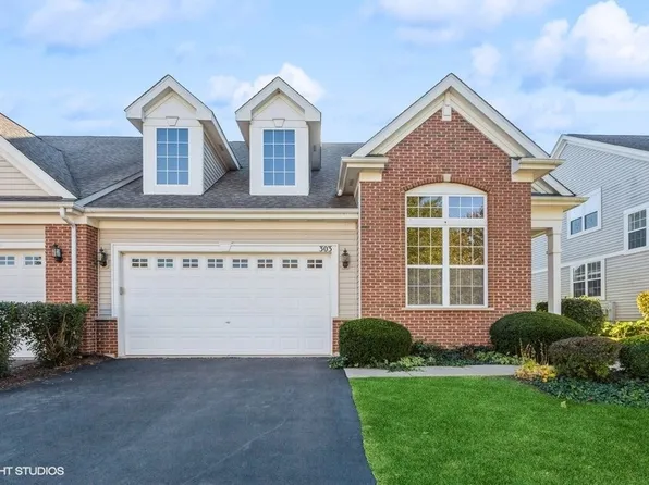 303 Quarry Ridge Cir, Sugar Grove, IL 60554