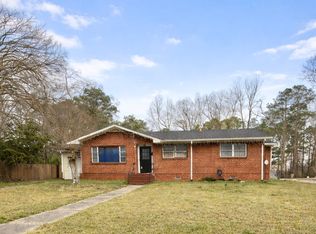 411 Howard Rd, Tuskegee Institute, AL 36088