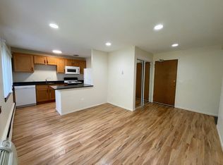 1415 5th St SE APT 1, Minneapolis, MN 55414