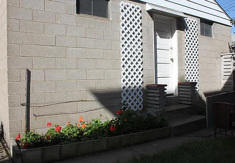 1627 Chislett St #1 — Photo 11