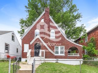 679 Madelon Ct, Louisville, KY 40211