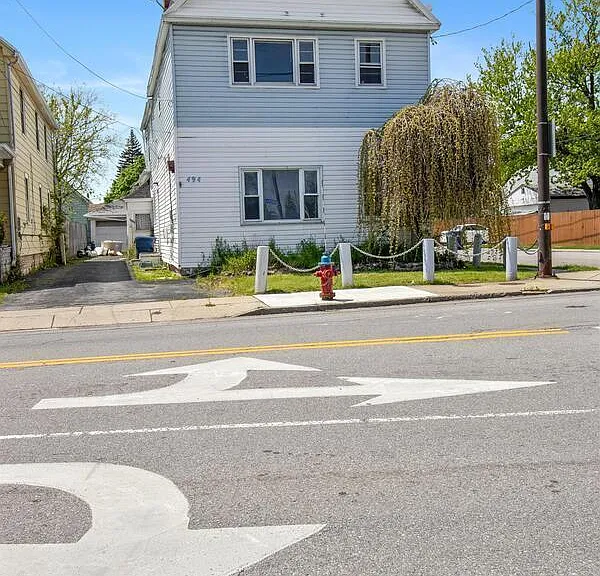 494 S Ogden St #2 — Photo 1