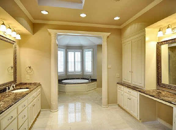3rd image of 5330 Harbor Town Dr