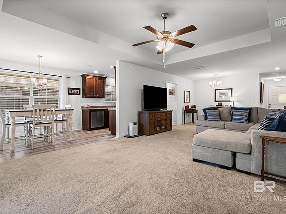 4th image of 22420 Respite Ln