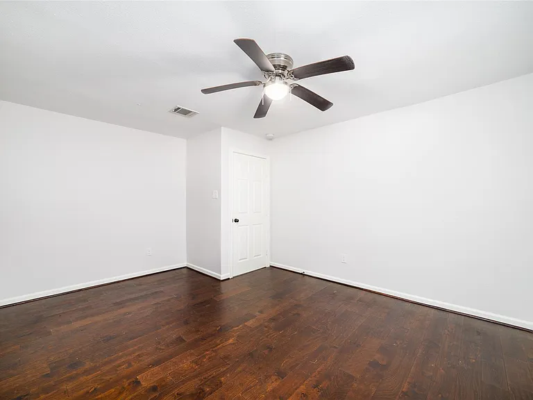3422 Rustling Pines St — Photo 21