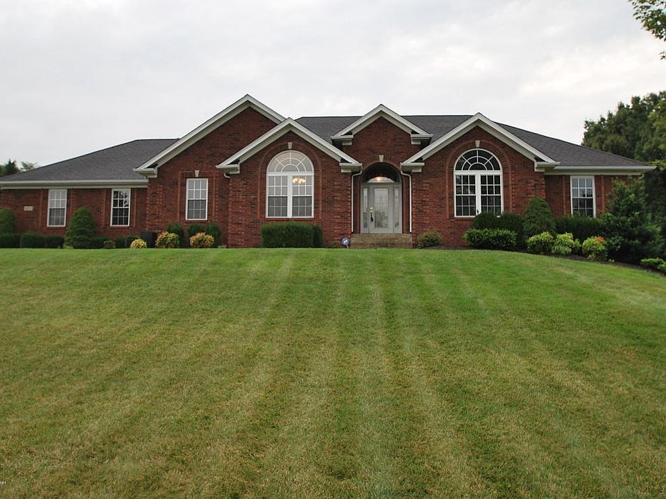 1st image of 477 Hamilton Pl