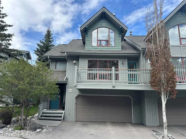 200 S Prospect Hts #148, Canmore, AB T1W 3A3