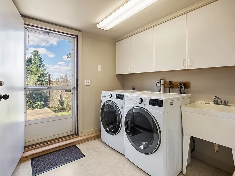 25 Forest Ridge Rd — Photo 22