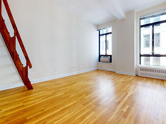 4th image of 1 Astor Pl APT 10E