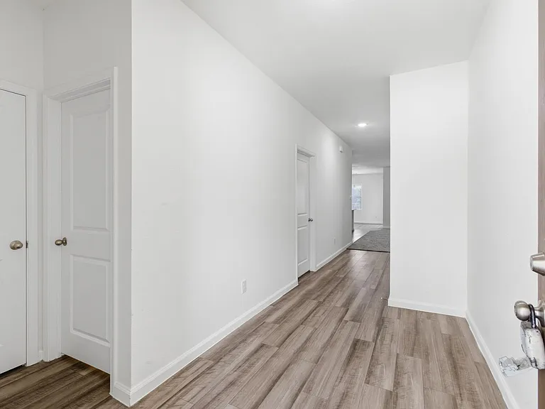 759 Crestridge Dr — Photo 1