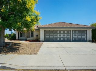 1022 Alexandra Dr, San Jacinto, CA 92583