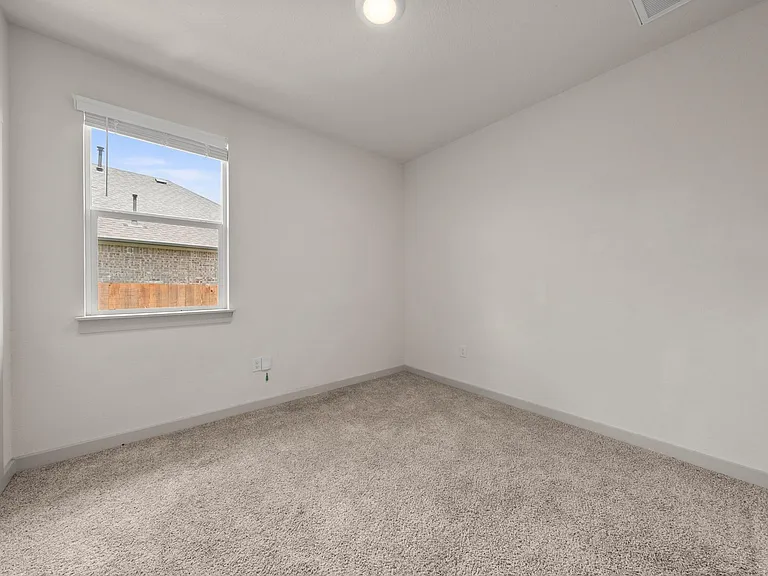 13900 McArthur Dr — Photo 22