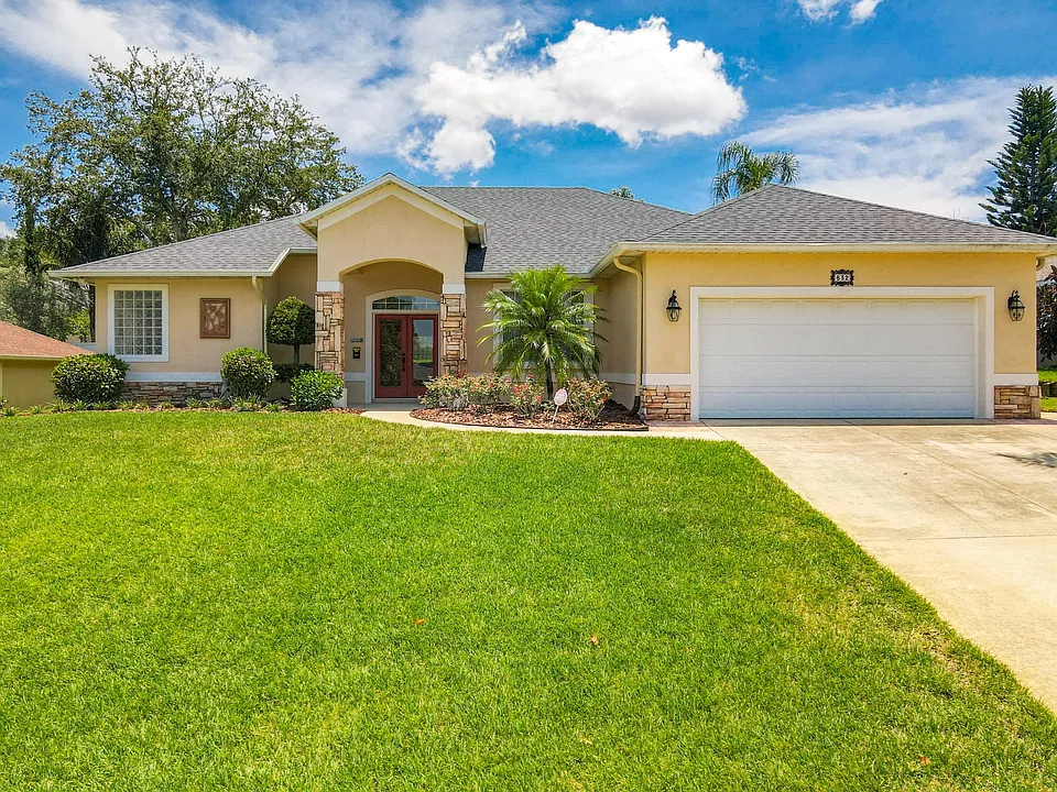 832 Cumberland Cir