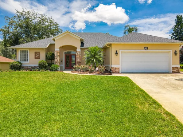 832 Cumberland Cir, Minneola, FL 34715
