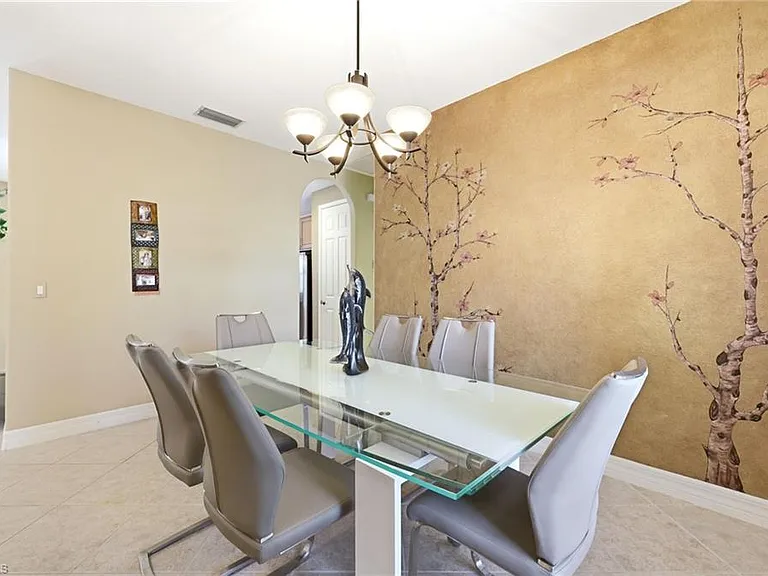 3951 Ruxton Rd — Photo 24