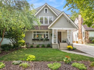 29 Wallinwood Ave NE, Grand Rapids, MI 49503