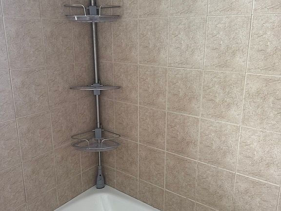 5th image of 44 Spring St APT 3