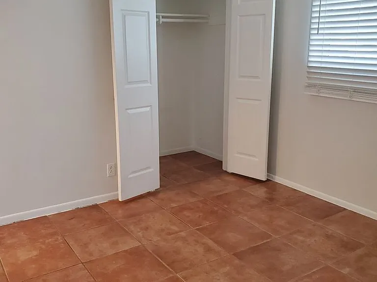 8409 Topanga Canyon Blvd — Photo 35