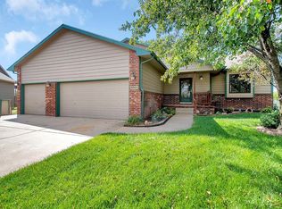 1509 E Sunset Ct, Goddard, KS 67052