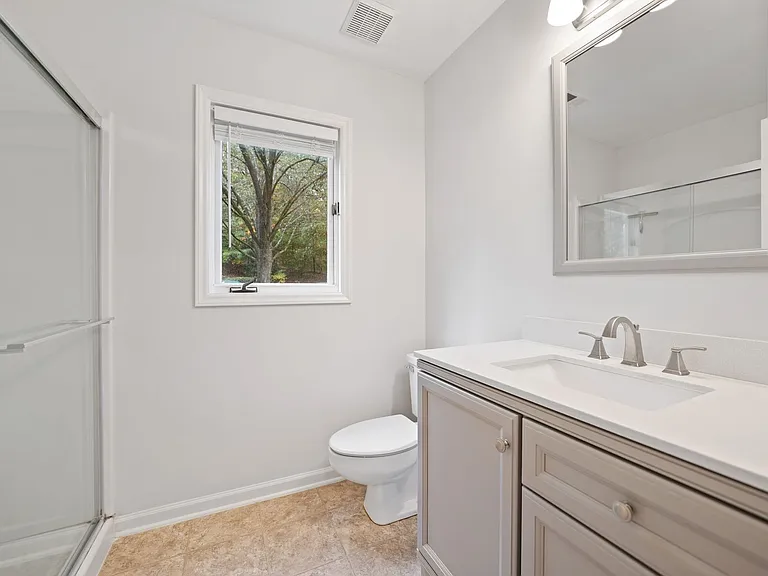 4330 Pin Oak Dr — Photo 9