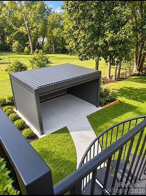 5 bed, 4.5 bath, $13,000 — Photo 2
