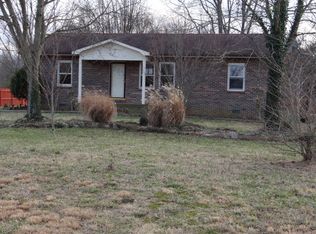 3014 Zeb Warren Rd, Cookeville, TN 38506