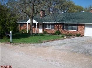 8376 Swyers Platz Rd, Barnhart, MO 63012