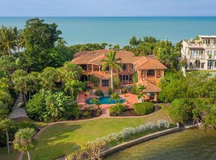 1416 Casey Key Rd, Nokomis, FL 34275