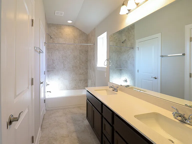 105 Bent Trail Ln — Photo 13