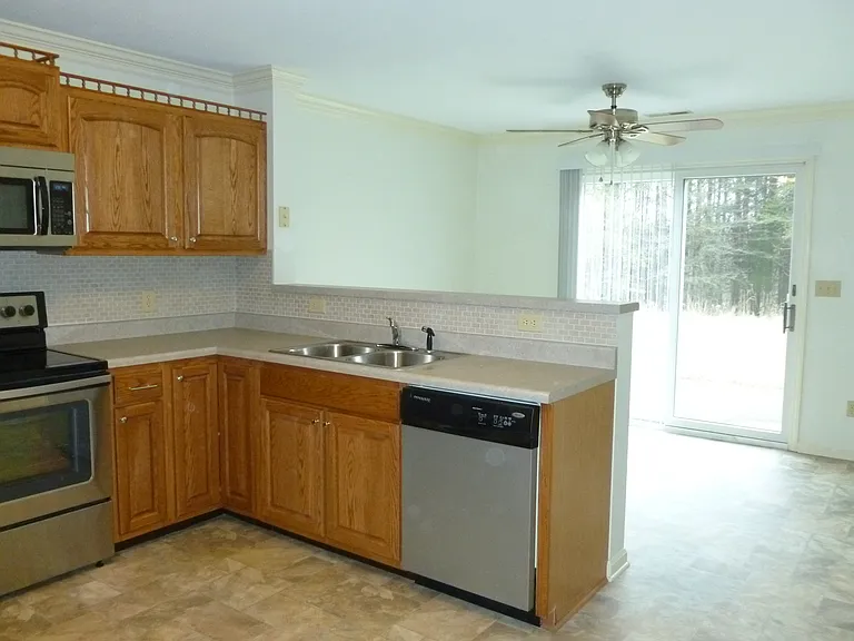 61 Poplar Court Ln #61 — Photo 5