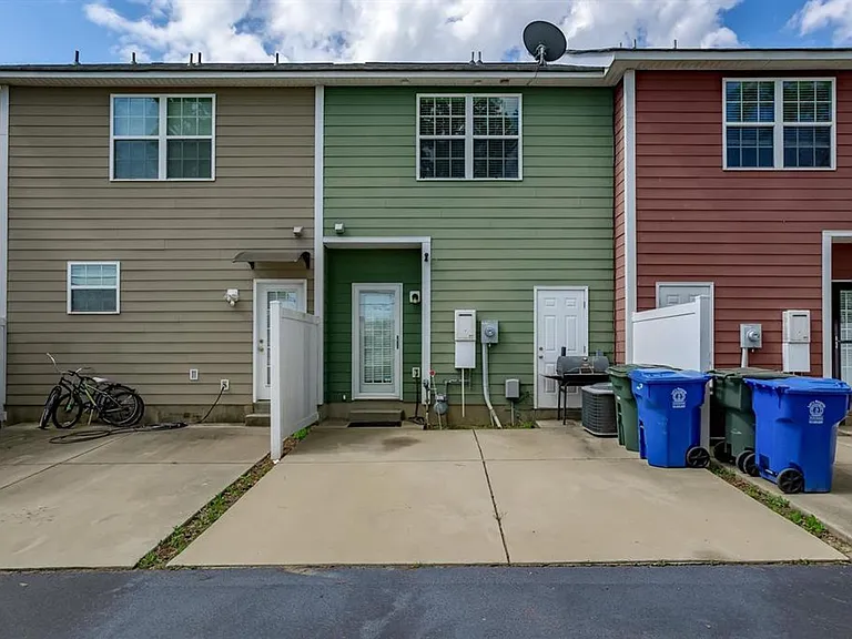 131 Top Forest Dr — Photo 17