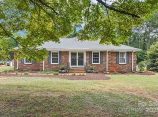 16408 Thompson Rd, Mint Hill, NC 28227