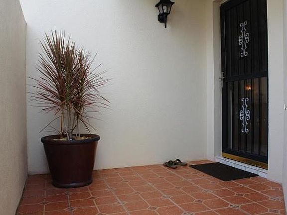 5th image of 2954 Sea Oats Cir