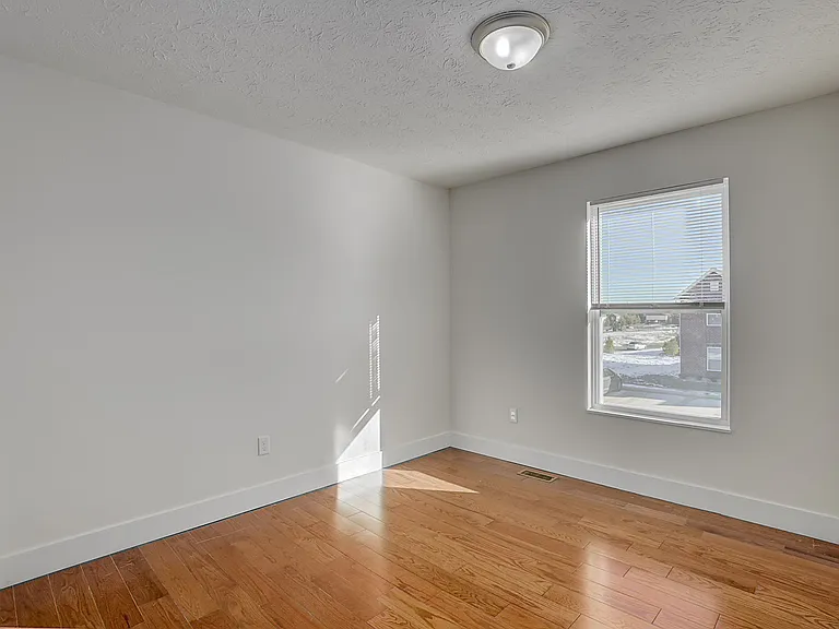 4327 Otter Creek Dr — Photo 12