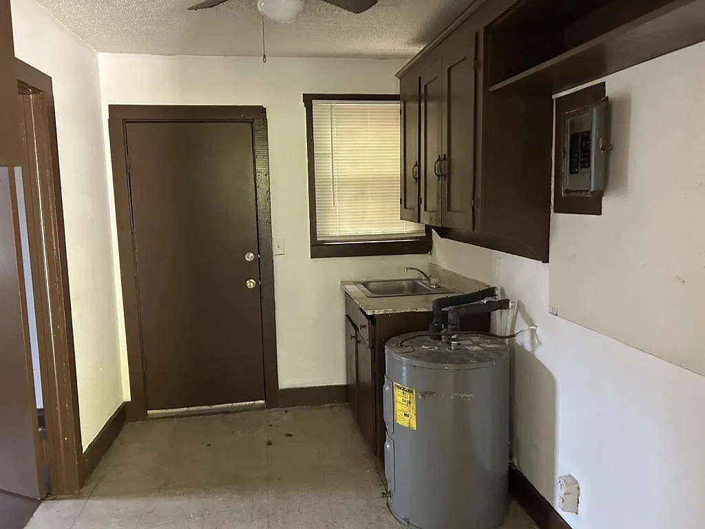 708-B Chase St. — Photo 4