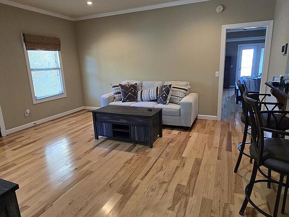 3rd image of 234 Turtle Point Ln
