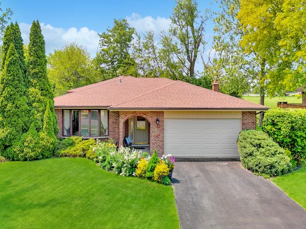 13040 W Tanglewood Cir, Palos Park, IL 60464