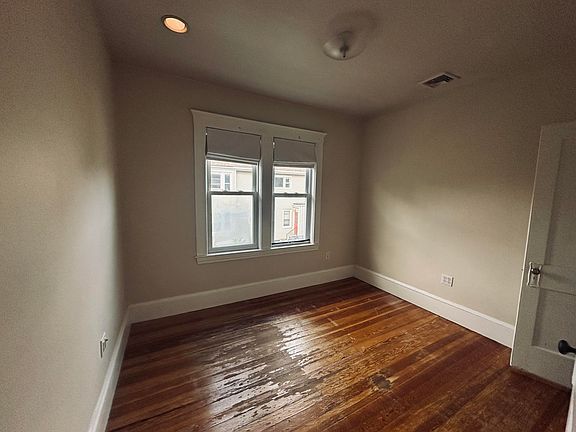 5th image of 99 W Quincy St #98B