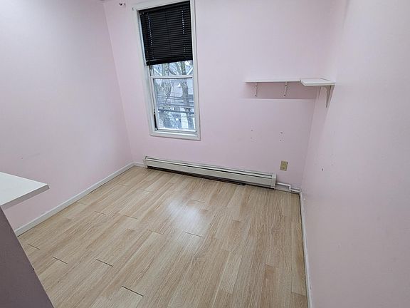 5th image of 44 Lentz Ave APT 2L