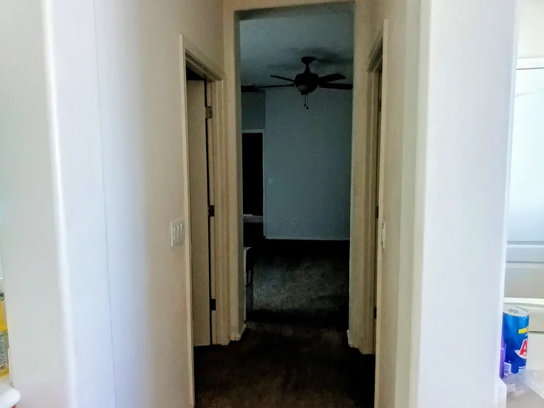 N 77th Gln — Photo 45