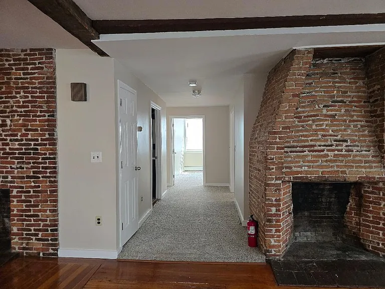 73 Middle St #2 — Photo 9