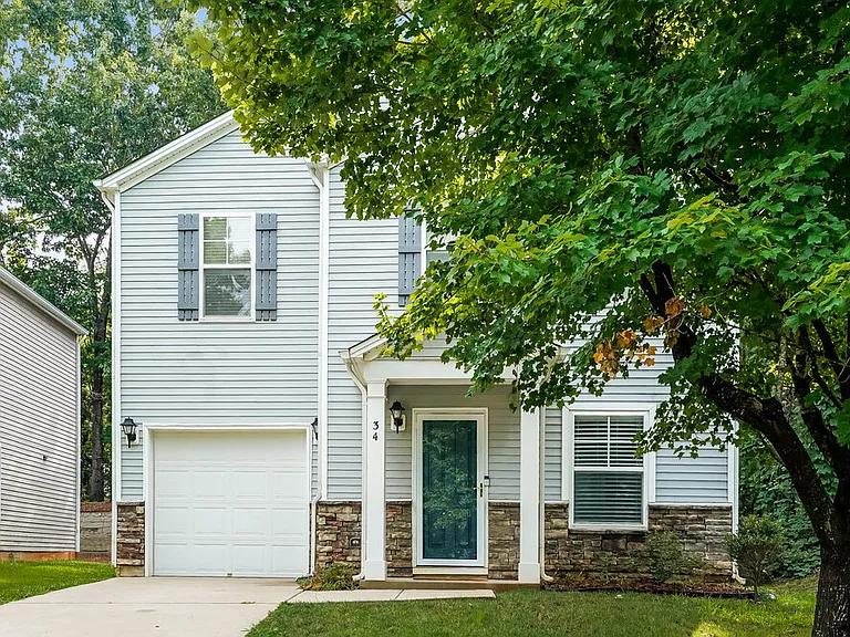 34 Brookhaven Dr — Photo 1
