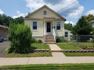 1814 W 4th St, Dunellen, NJ 08812