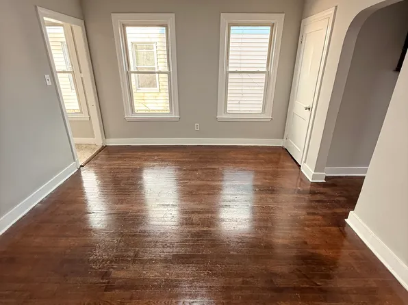 718 Winchester Ave #1, New Haven, CT 06511