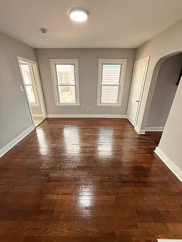 718 Winchester Ave #1 Photo 1