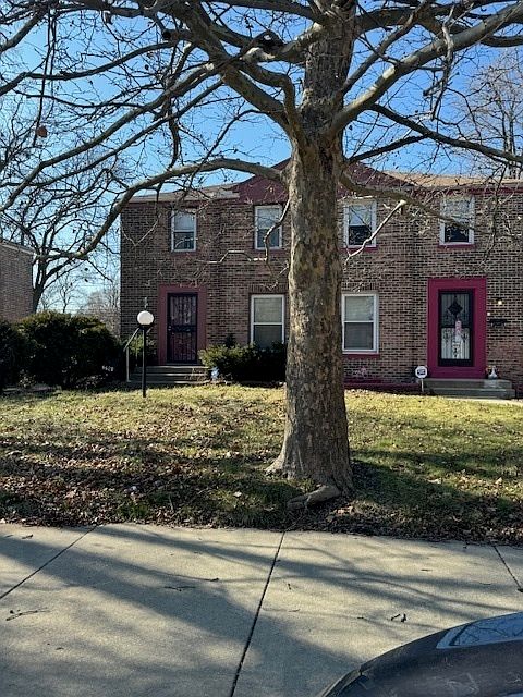 1st image of 9628 S Hoxie Ave