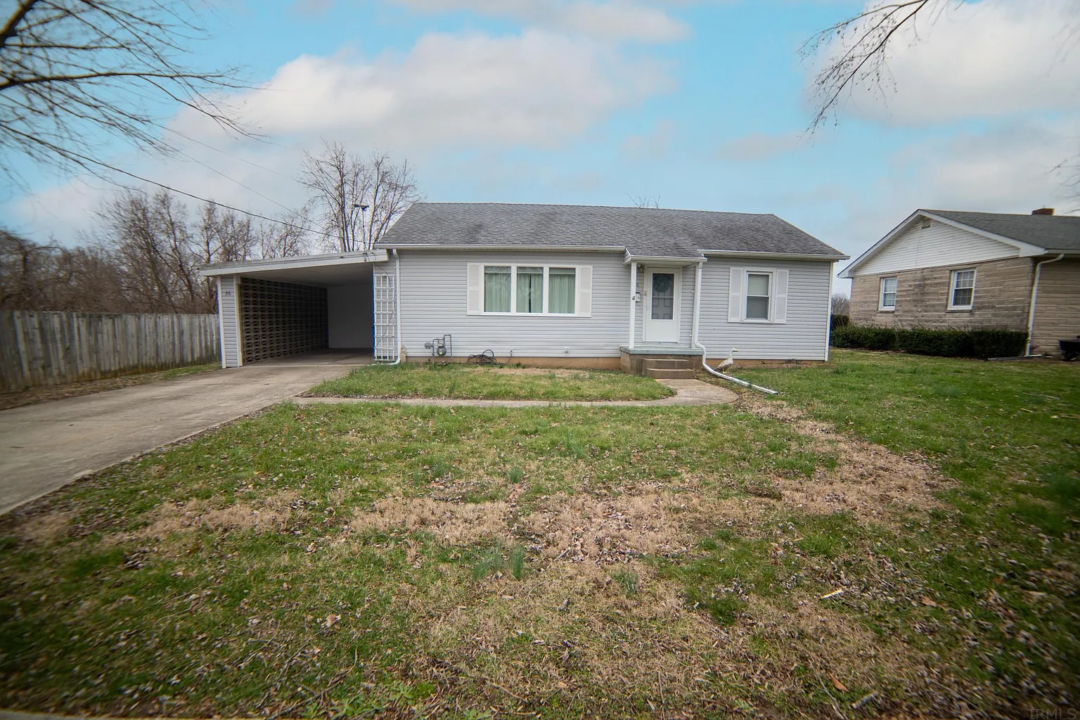 36 Lincoln Ave photo 1
