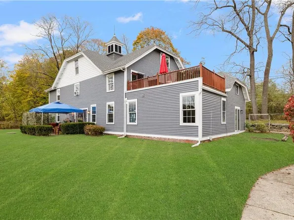 715 Ten Rod Rd APT I, North Kingstown, RI 02852