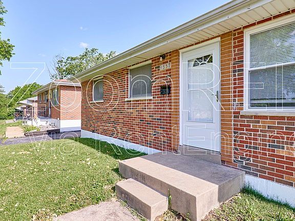4th image of 9537 Cote Brilliante Ave