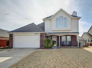 19906 E 37th St S, Broken Arrow, OK 74014
